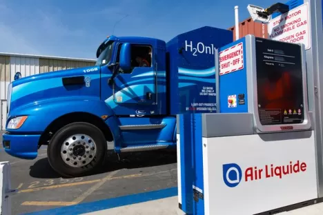 For_Web-Long Beach Port Hydrogen Fueling Station