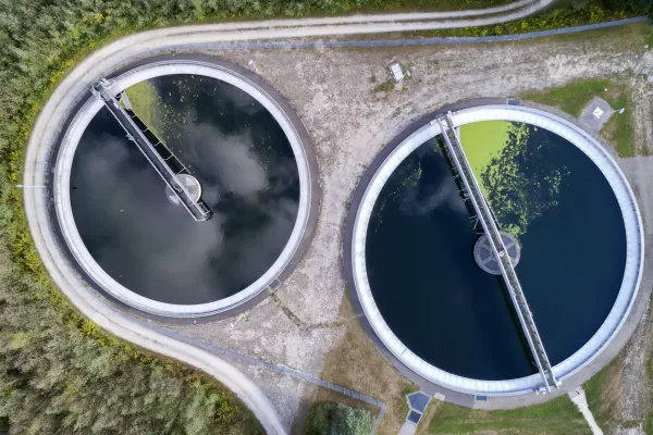 Traitement biologique des eaux usées industrielles