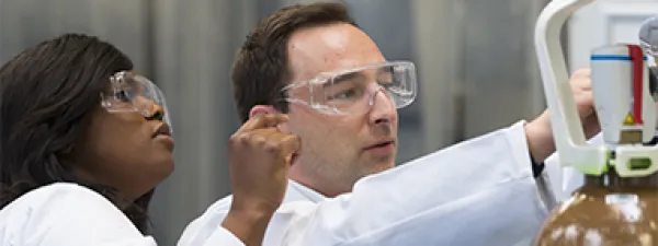 GAS-864-JEP-17_ALPHAGAZ-credits_LA COMPANY-Jean-Erik Pasquier-fin2020